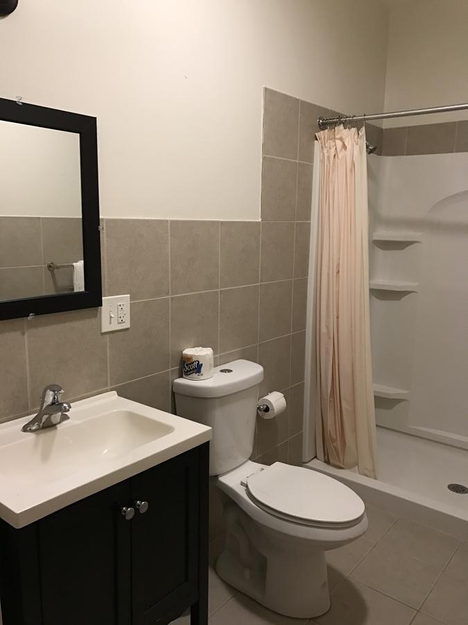 Waterbury Big Apple Motel Екстер'єр фото